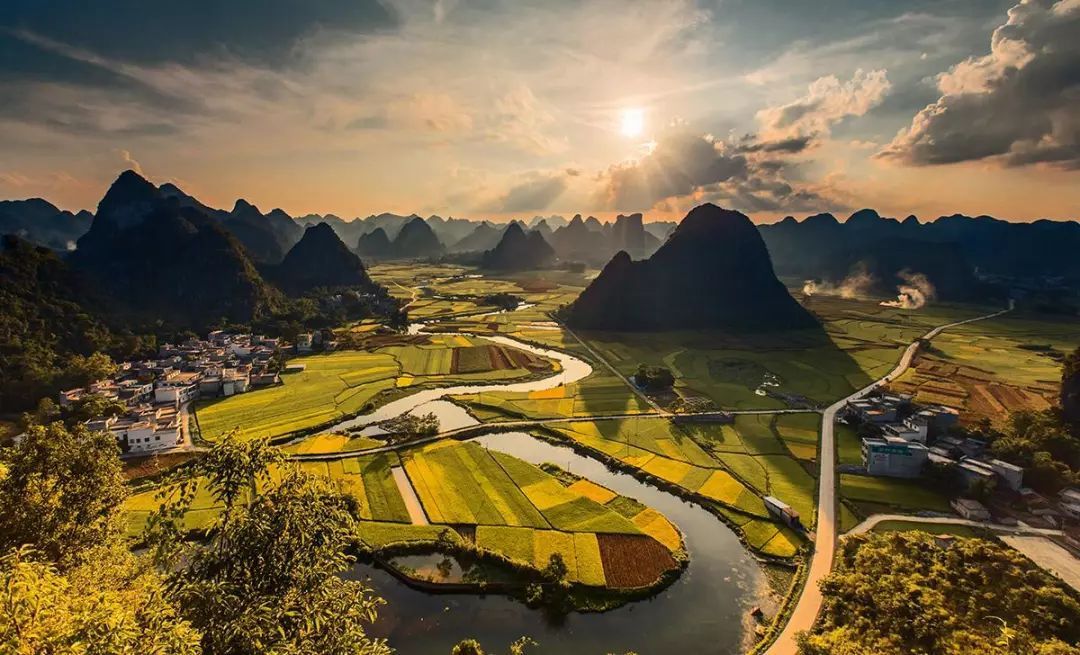 多元文化交融视角下广西生态旅游发展探究